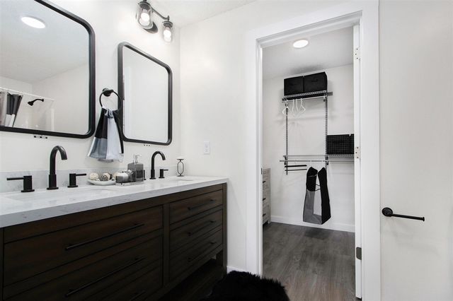 253 Greenwood Avenue, Battle Creek, MI 49037