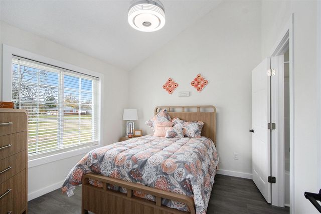 253 Greenwood Avenue, Battle Creek, MI 49037