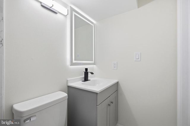 6528 N 16TH ST N, Philadelphia, PA 19126