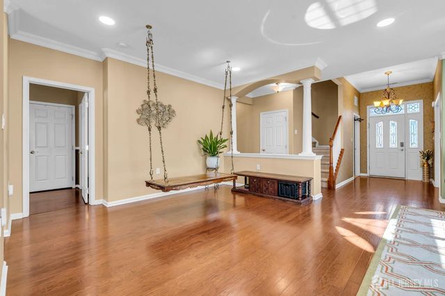 10 Nappa Court, Monroe, NJ 08831