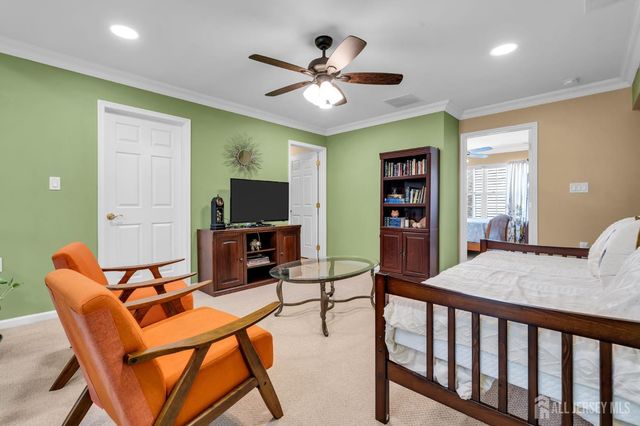 10 Nappa Court, Monroe, NJ 08831