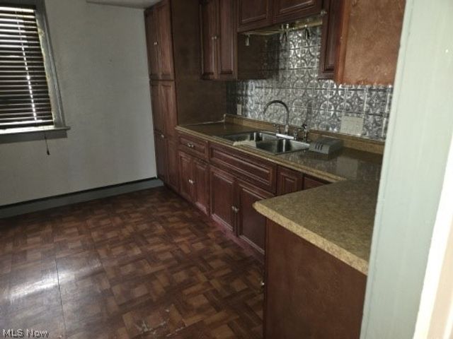 13710 Coath Avenue, Cleveland, OH 44120