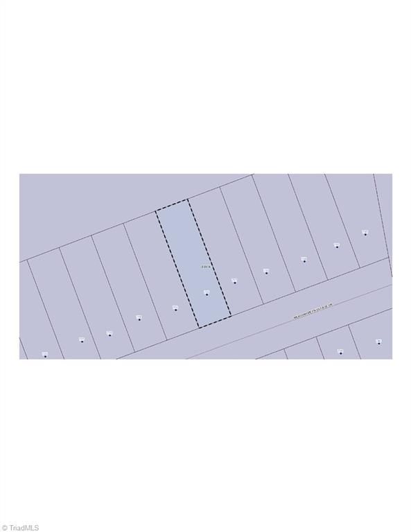 735 Meadowgreen Village Drive, Eden, NC 27288