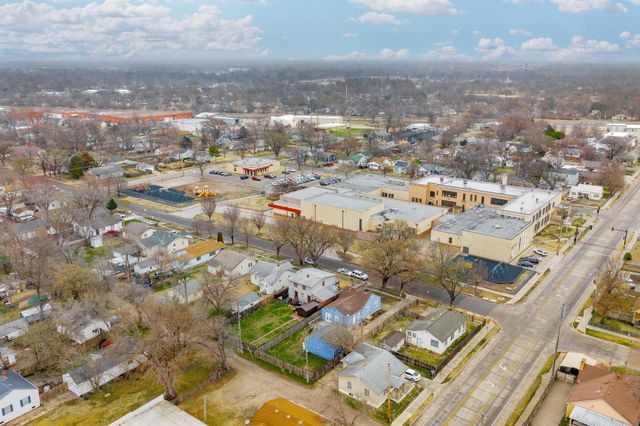 1939 S Ida St, Wichita, KS 67211