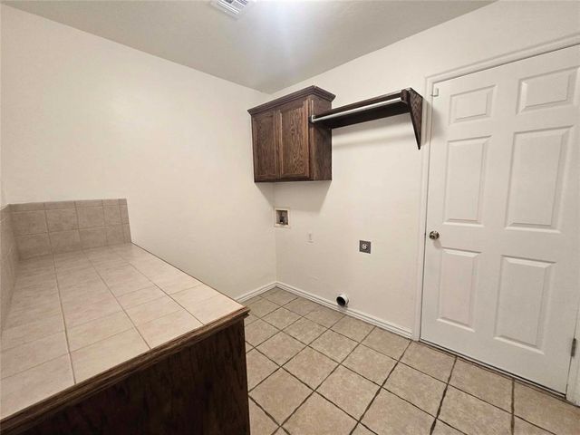 16001 Korie Drive, Edmond, OK 73013
