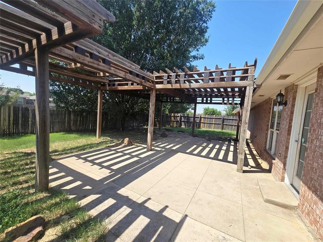 16001 Korie Drive, Edmond, OK 73013