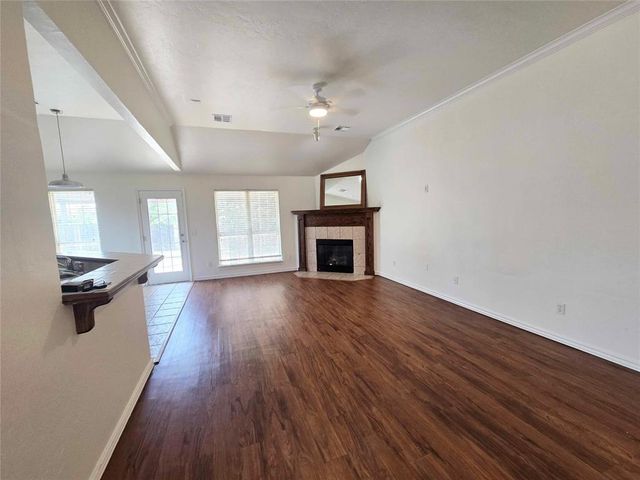 16001 Korie Drive, Edmond, OK 73013