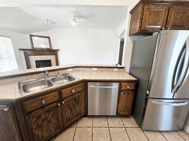 16001 Korie Drive, Edmond, OK 73013