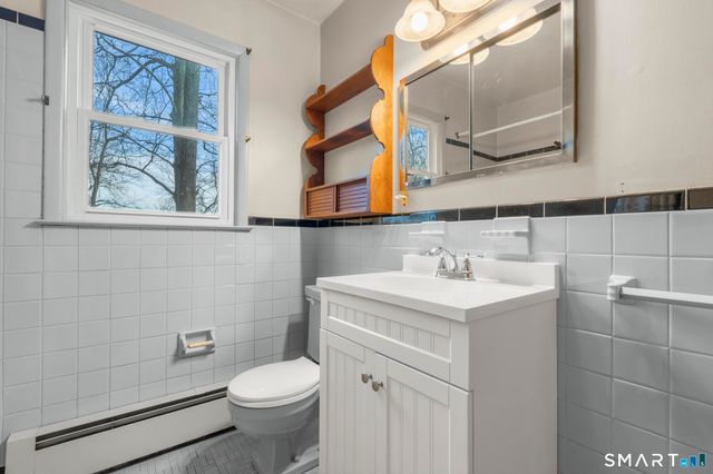 276 Grumman Avenue, Norwalk, CT 06851