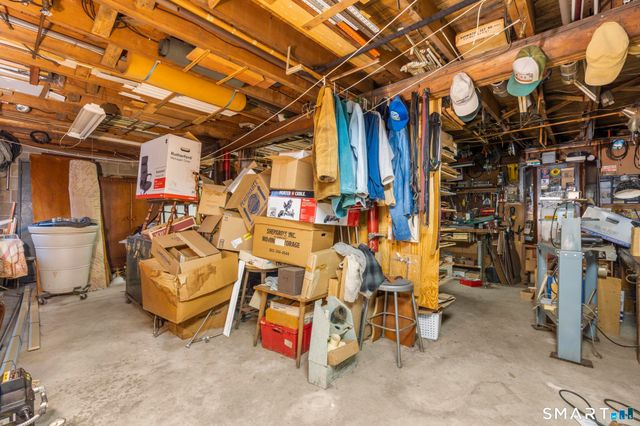 276 Grumman Avenue, Norwalk, CT 06851