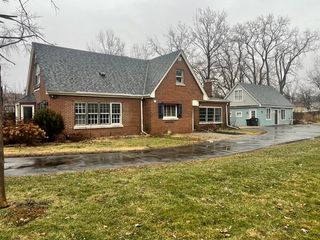 1009 61st Street, La Grange Highlands, IL 60525