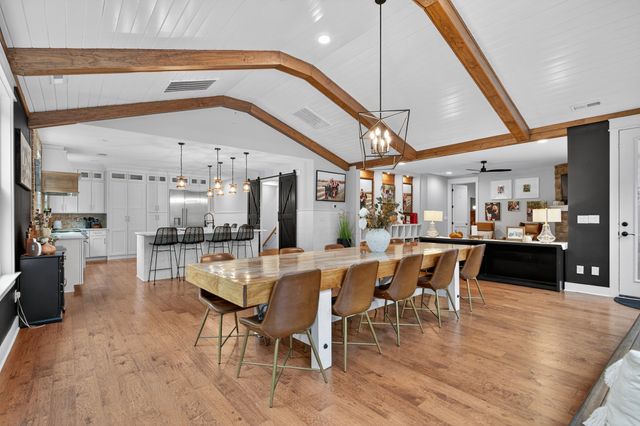 7379 Overby Rd, Fairview, TN 37062