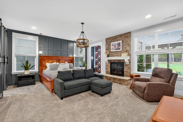 7379 Overby Rd, Fairview, TN 37062