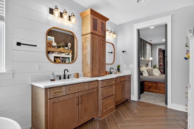 7379 Overby Rd, Fairview, TN 37062