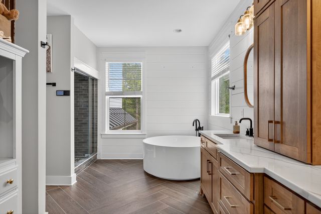 7379 Overby Rd, Fairview, TN 37062