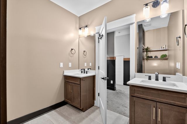 7379 Overby Rd, Fairview, TN 37062