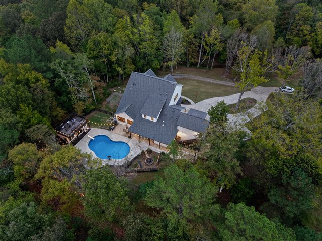 7379 Overby Rd, Fairview, TN 37062