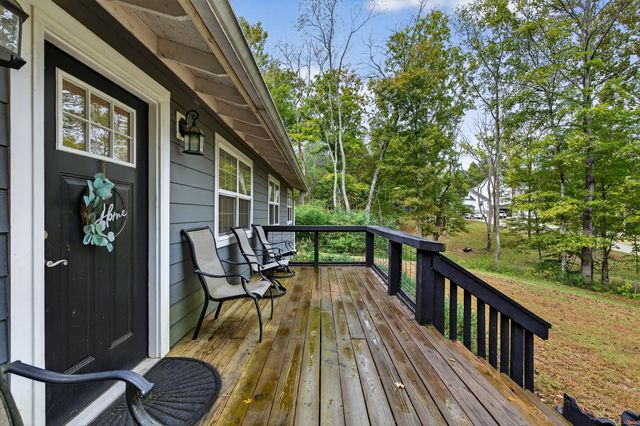 7379 Overby Rd, Fairview, TN 37062