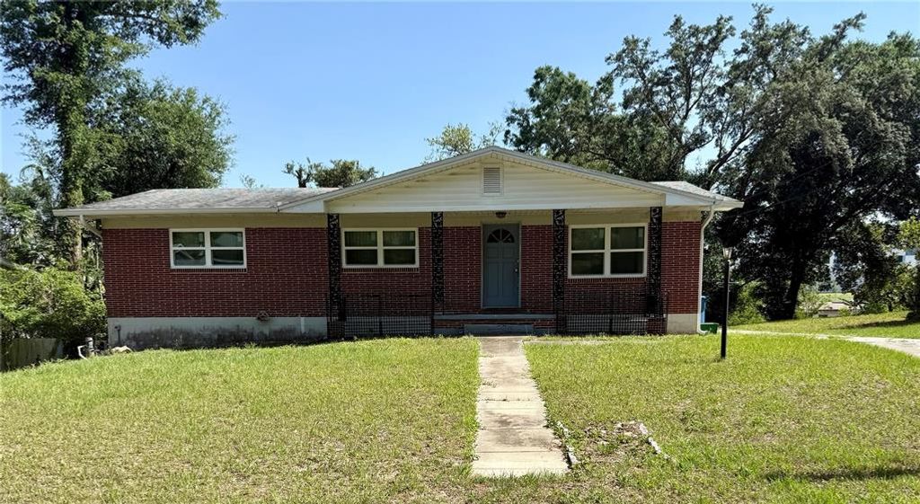 404 BRENTWOOD AVENUE, Deland, FL 32724
