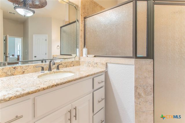 5306 W Riverwood Court, Killeen, TX 76542