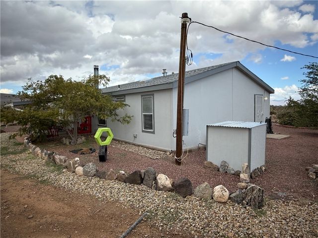 18305 N Lost Mine Drive, Dolan Springs, AZ 86441