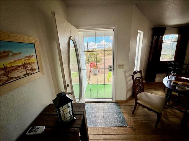 18305 N Lost Mine Drive, Dolan Springs, AZ 86441