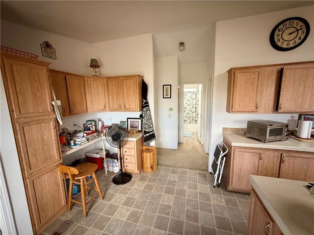 18305 N Lost Mine Drive, Dolan Springs, AZ 86441