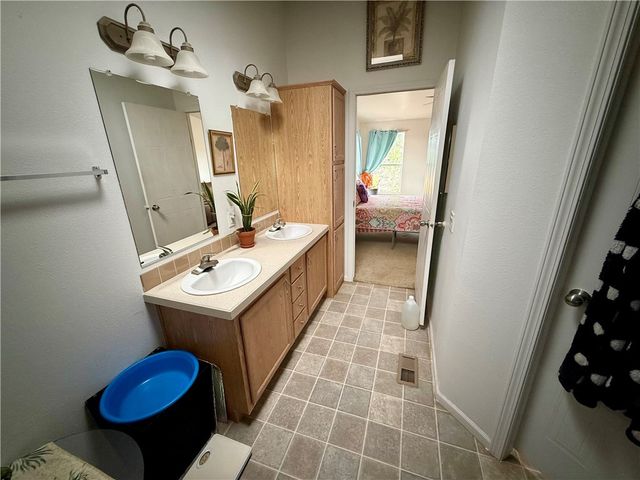 18305 N Lost Mine Drive, Dolan Springs, AZ 86441