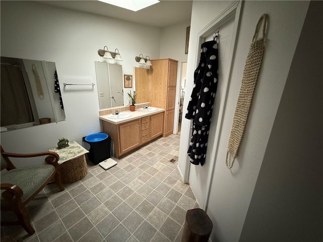 18305 N Lost Mine Drive, Dolan Springs, AZ 86441