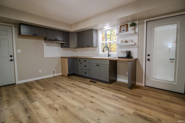 3035 S Angela Drive, North Judson, IN 46366