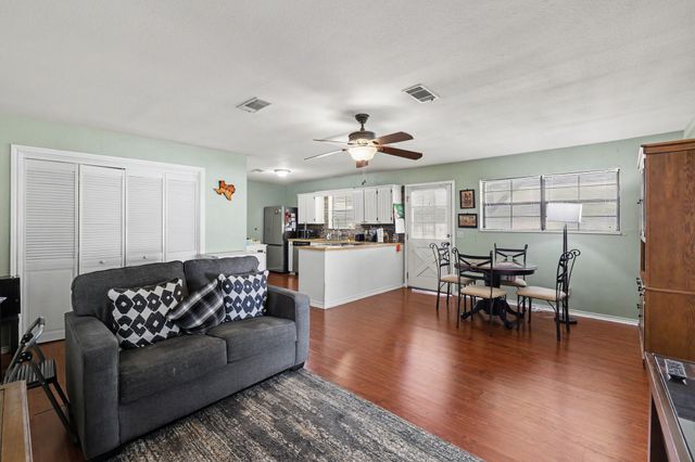 26 Brookhaven Drive, Lucas, TX 75002