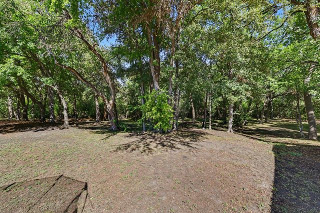 26 Brookhaven Drive, Lucas, TX 75002