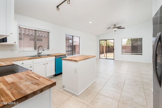 14955 W ACAPULCO Lane, Surprise, AZ 85379