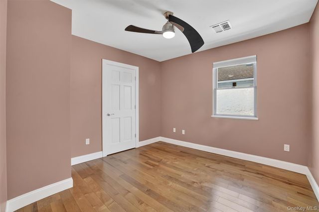 61 Storey Lane, Yonkers, NY 10710