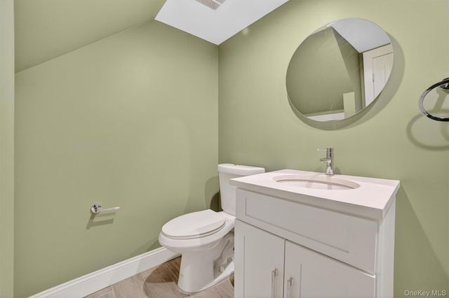 61 Storey Lane, Yonkers, NY 10710