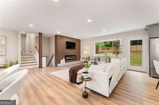 1120 Taliwa Trail NE, Marietta, GA 30068