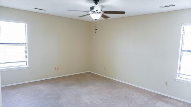 1702 20th Street, Rogers, AR 72758