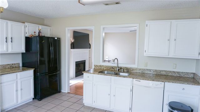 1702 20th Street, Rogers, AR 72758