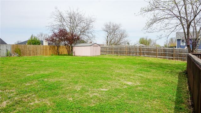1702 20th Street, Rogers, AR 72758