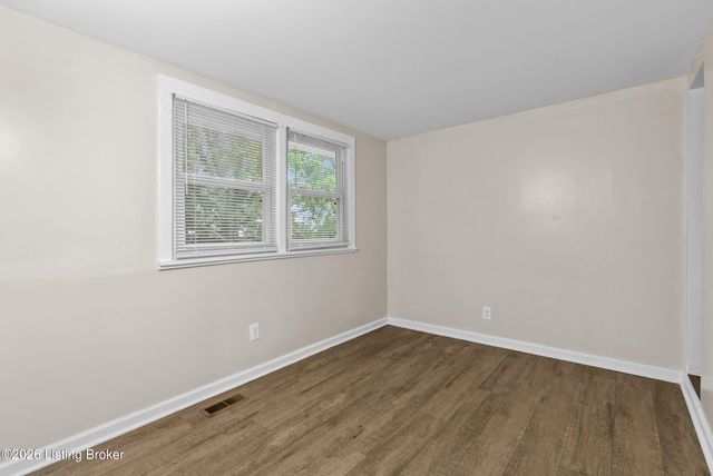 2576 Martin Ave, Louisville, KY 40216