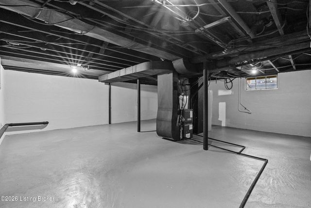 2576 Martin Ave, Louisville, KY 40216