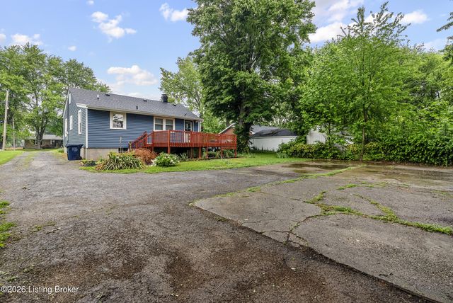 2576 Martin Ave, Louisville, KY 40216
