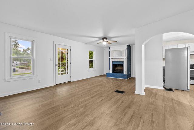 2576 Martin Ave, Louisville, KY 40216