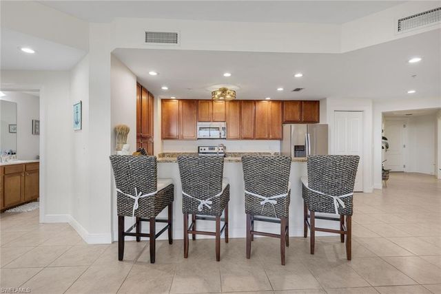 5781 Cape Harbour DR 1304, Cape Coral, FL 33914