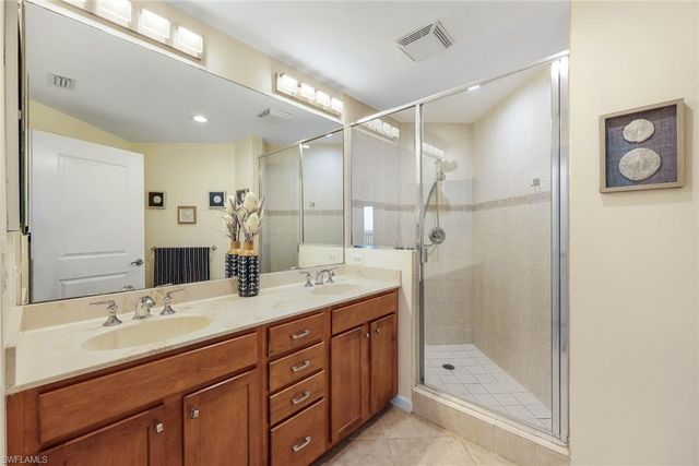 5781 Cape Harbour DR 1304, Cape Coral, FL 33914
