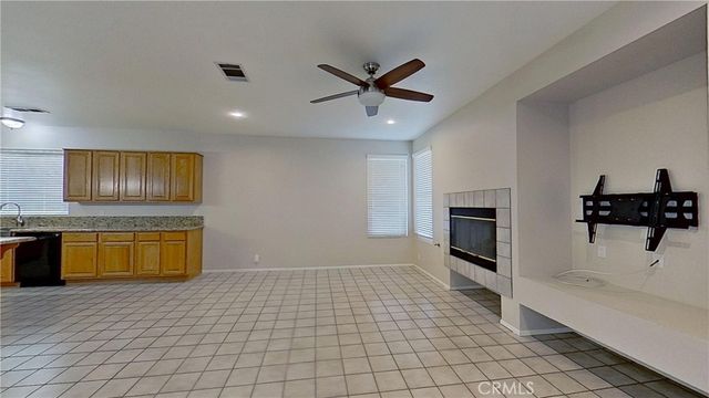 43312 Haven, Lancaster, CA 93536