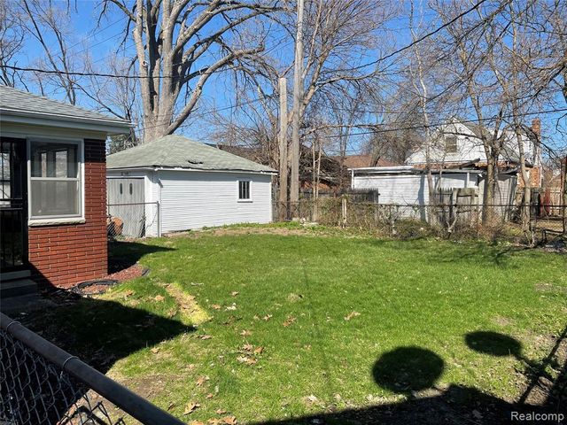 17180 Mendota Street, Detroit, MI 48221