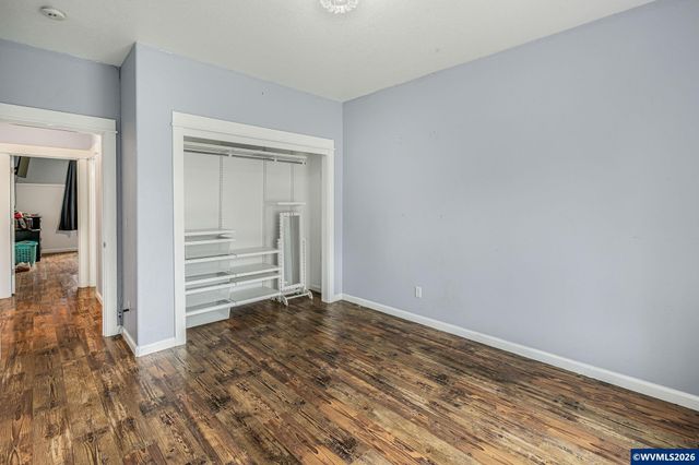 221 E 16th St, Lafayette, OR 97127