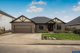 221 E 16th St, Lafayette, OR 97127