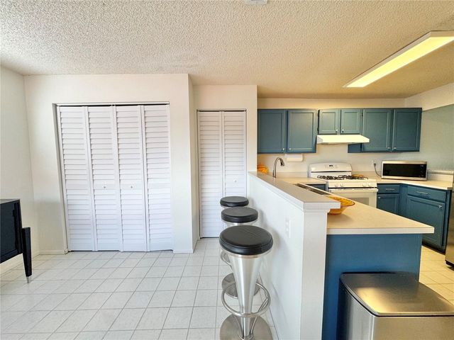 715 MAGNOLIA PLACE 715, Winter Haven, FL 33884